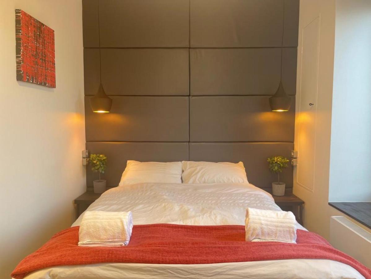 Cardiff Arms Bistro & Hotel Treorky Bagian luar foto