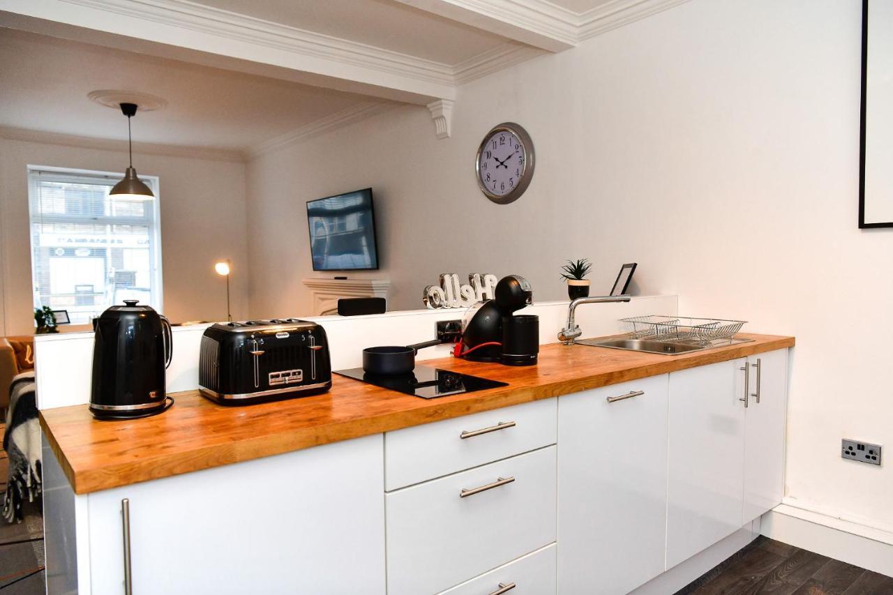 Cardiff Arms Bistro & Hotel Treorky Bagian luar foto