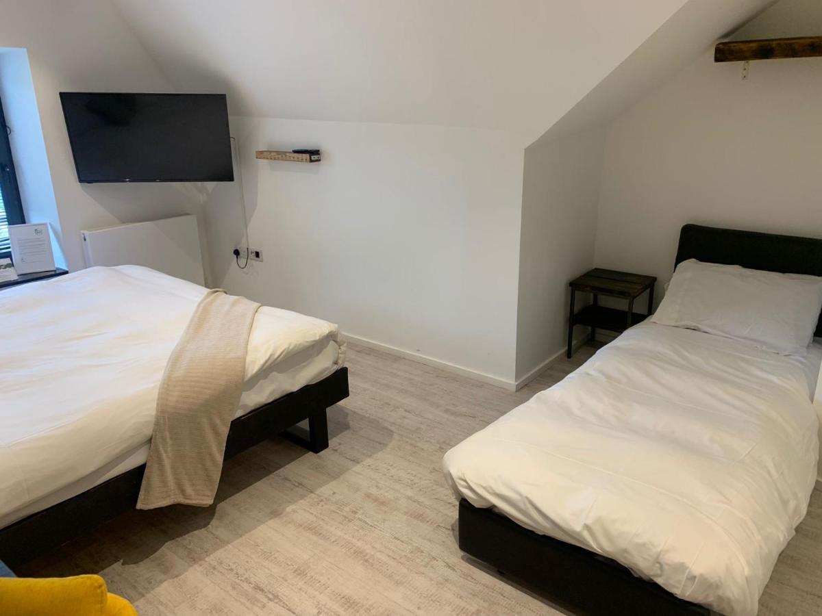 Cardiff Arms Bistro & Hotel Treorky Bagian luar foto