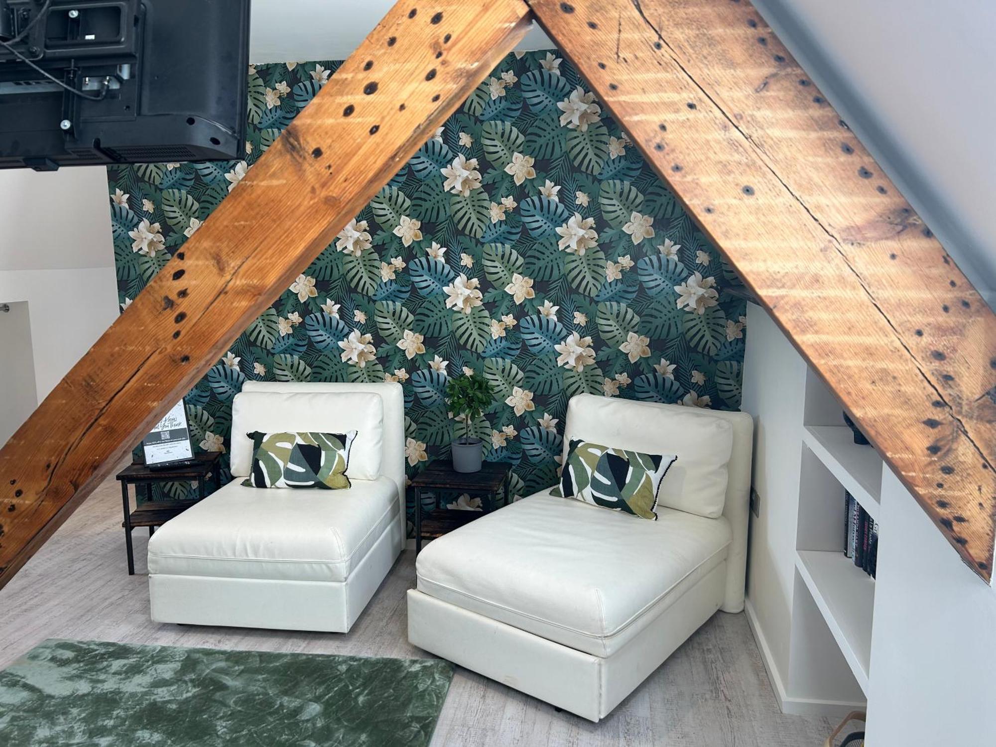 Cardiff Arms Bistro & Hotel Treorky Bagian luar foto
