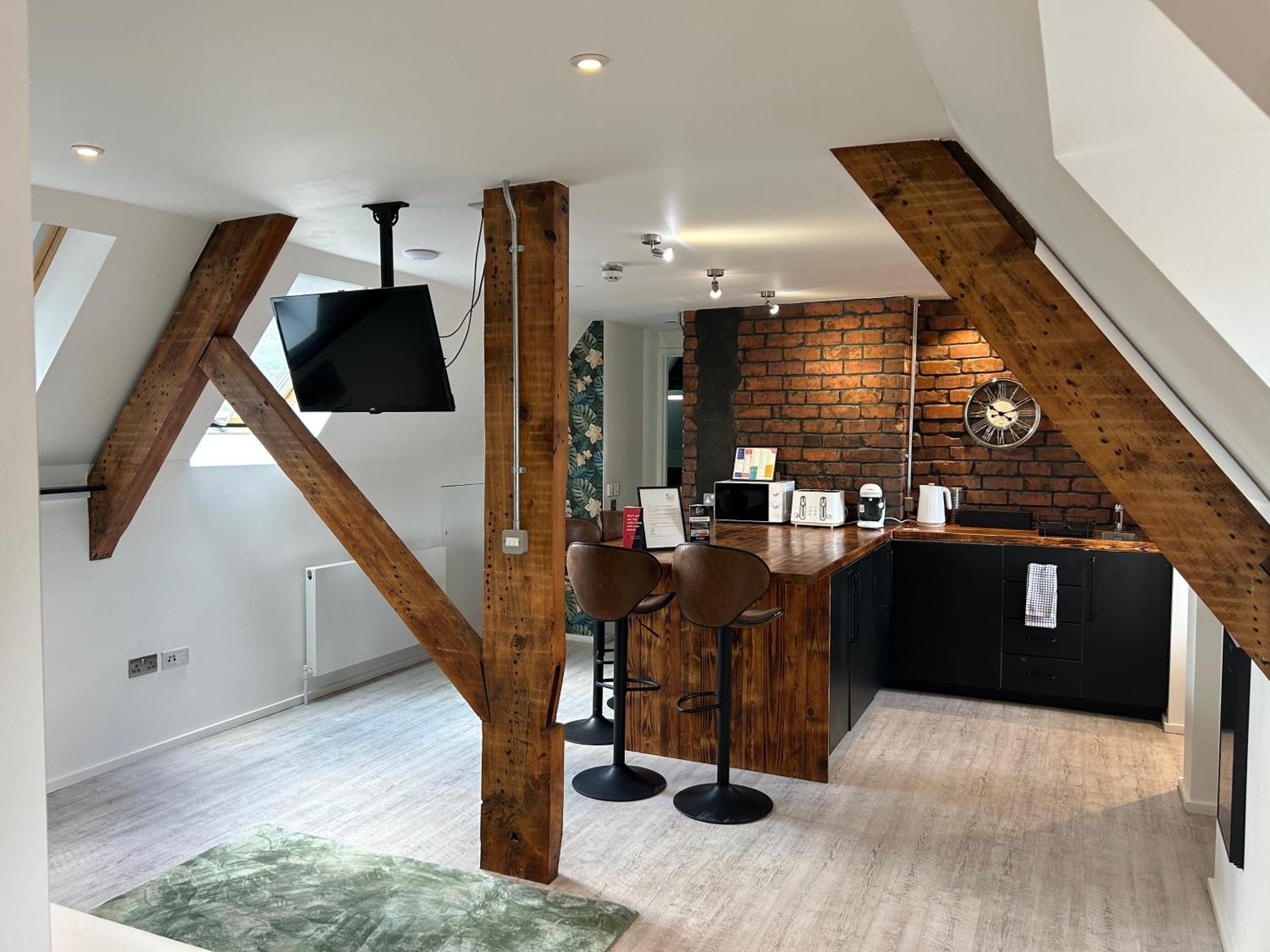 Cardiff Arms Bistro & Hotel Treorky Bagian luar foto